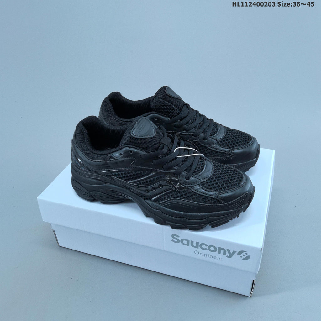 Saucony ProGrid Omni 9 Retro Running Shoes