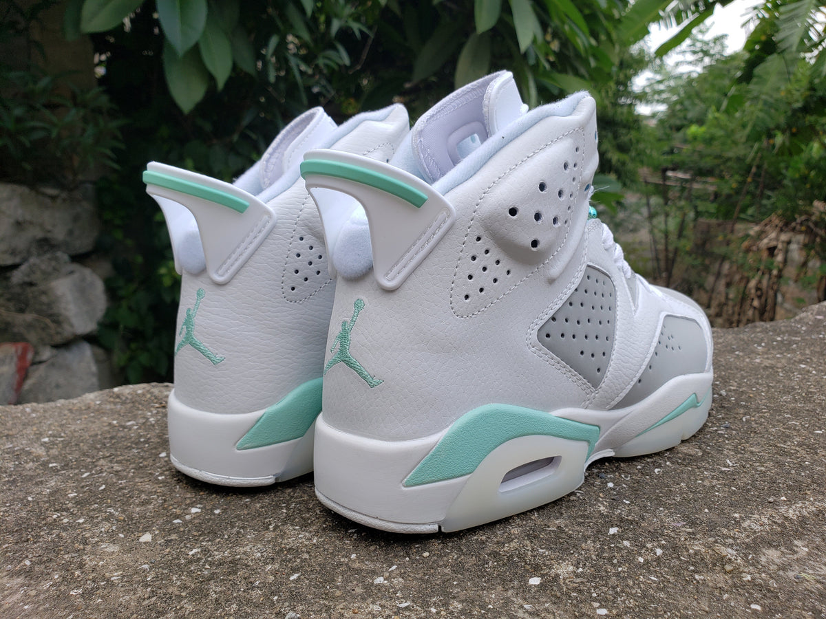 Jordan 6 High-Top Sneakers in White, Grey and Mint