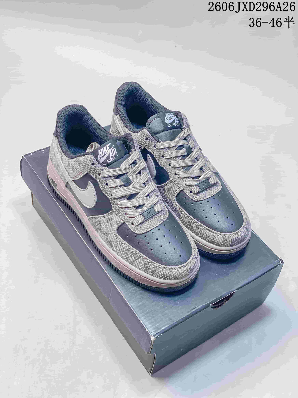 Nike Air Force 1 '07 Grey White Low-Top Sneakers
