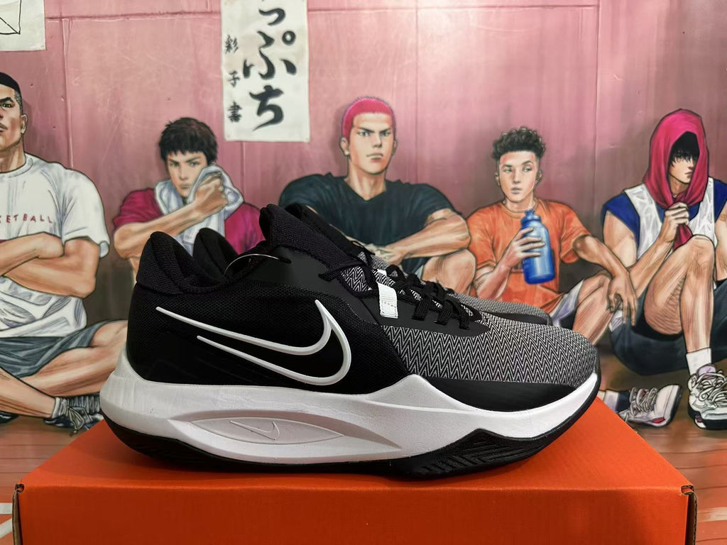 Nike Black and White Basketball Shoes