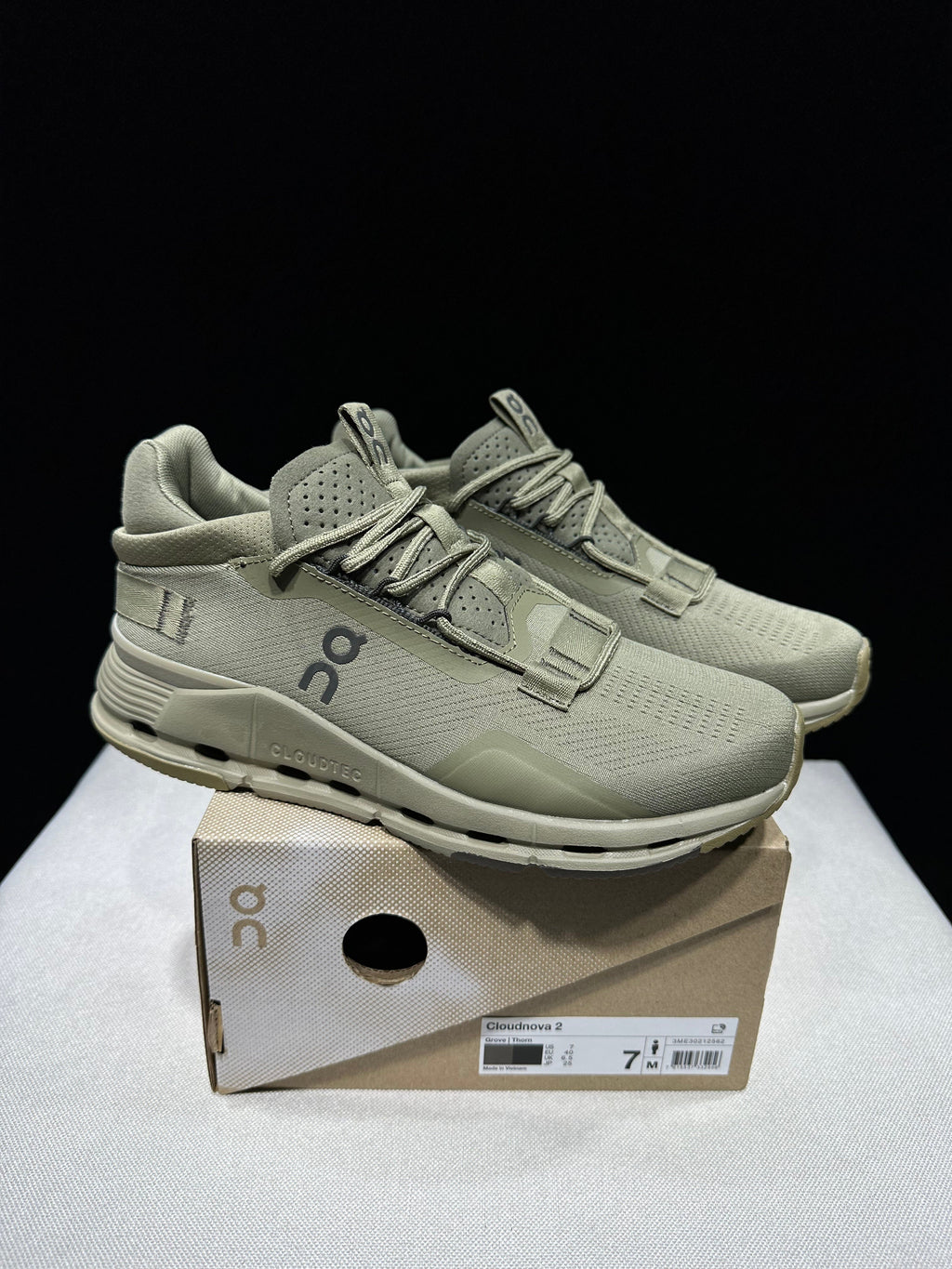 On Cloudnova 2 Sneakers in Olive Green