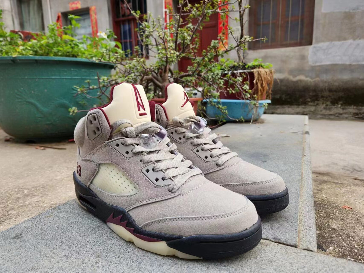 Jordan 5 Retro Sneakers Grey and Burgundy