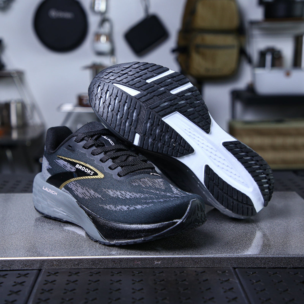 Brooks Launch 11 Running Shoes