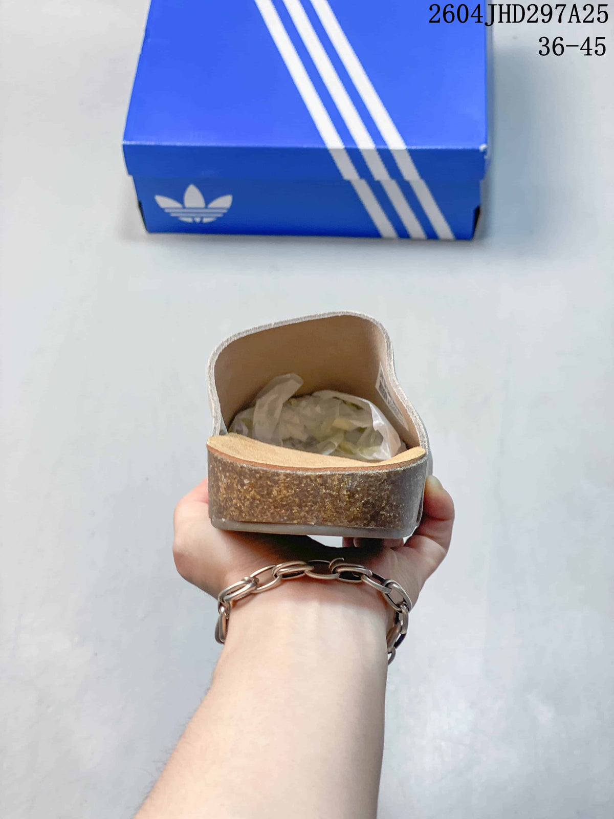 adidas Adimule Suede-Textured Mule Slides Beige IH690