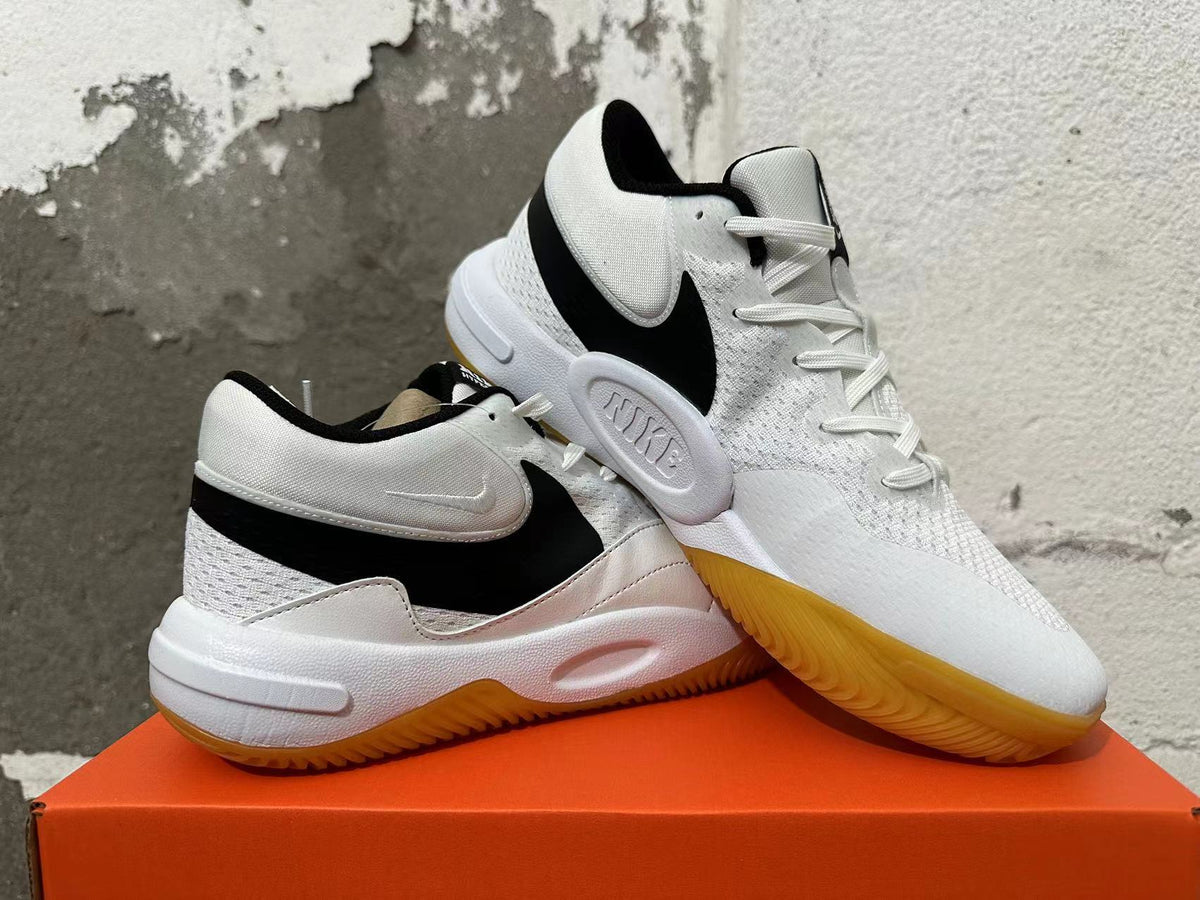 Nike Hyperquick Low-Top Training Shoes, White/Black