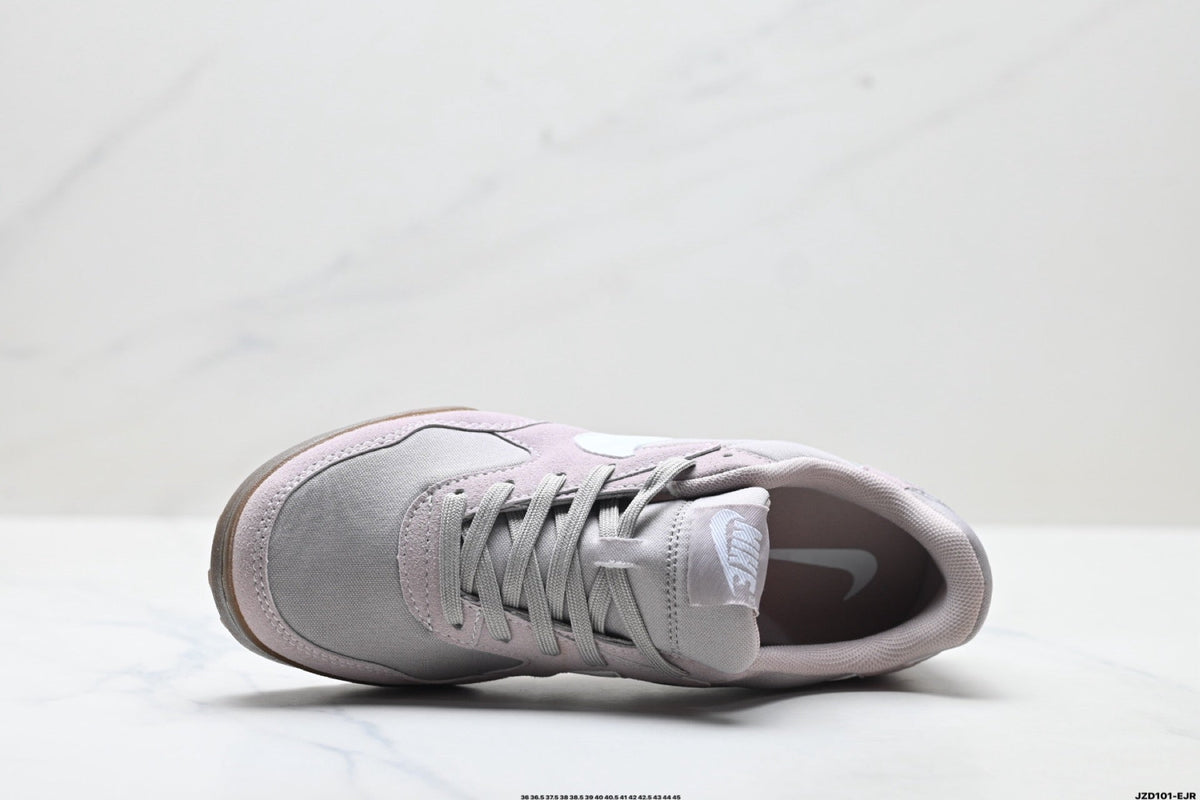 Nike Terra Manta Sneakers in Light Gray and Pink