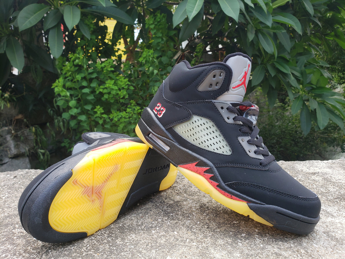 Jordan 5 GORE-TEX High-Top Sneakers, Black and Yellow