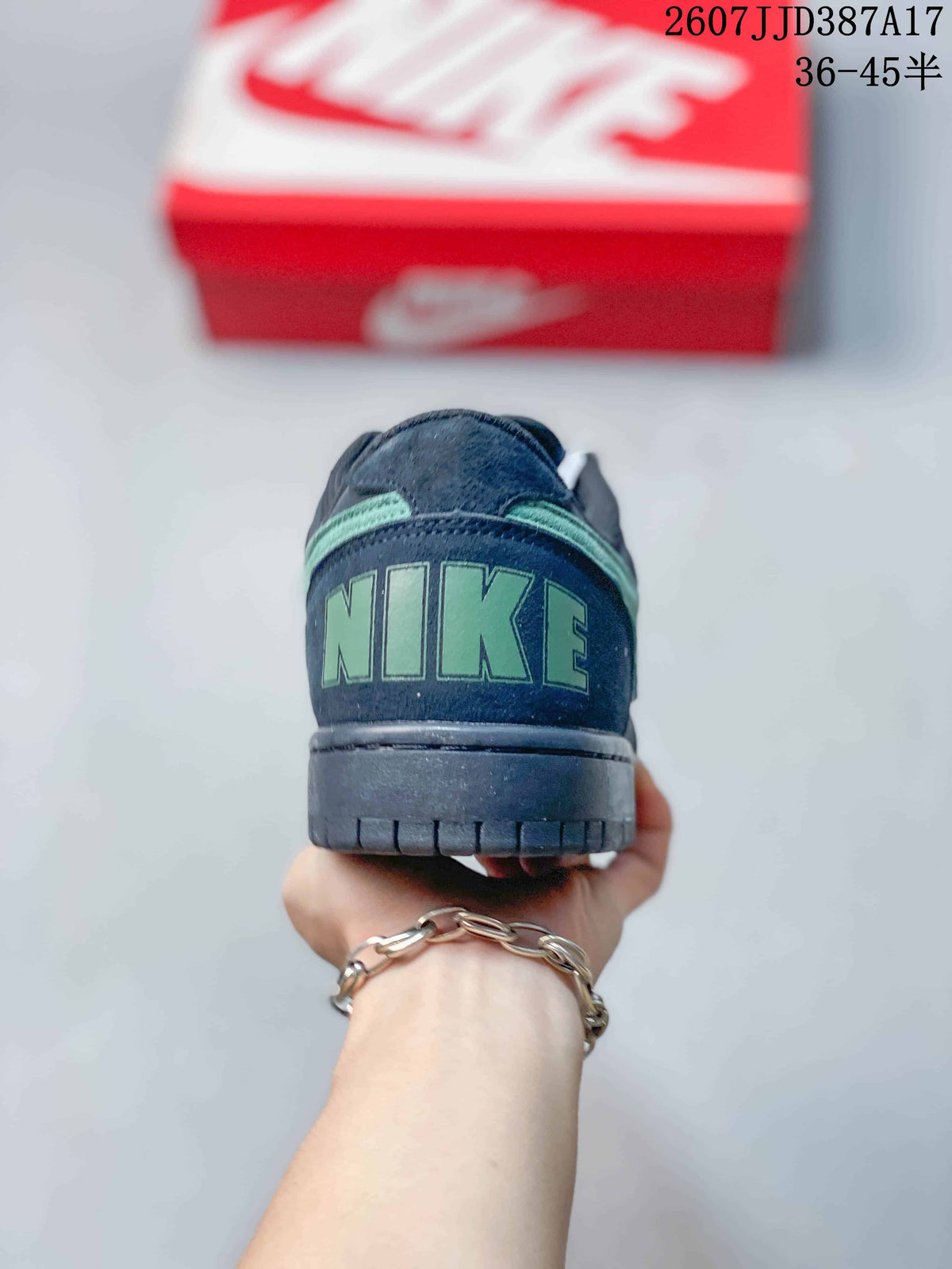 Nike Big Nike Low Lux Sneakers Black Green JD387A17