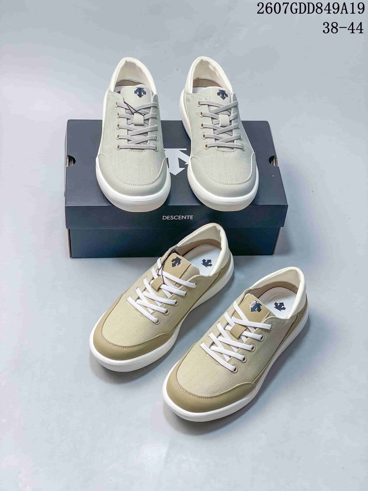 Descente 2607GDD849A19 Casual Sneakers White and Beige