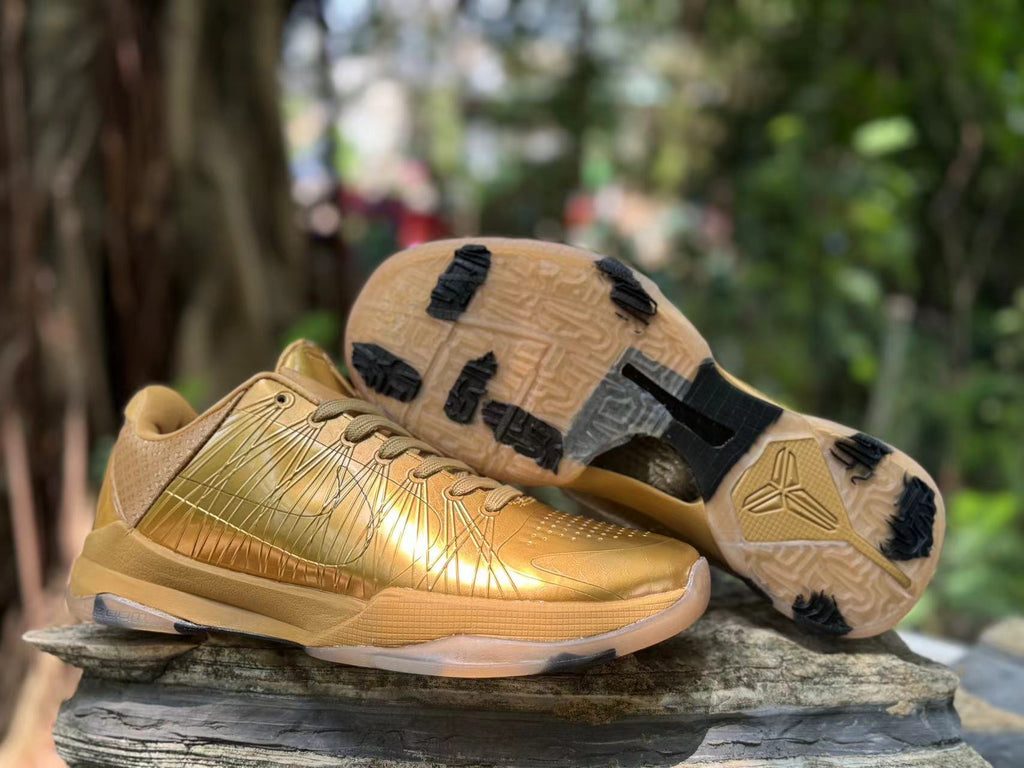 Nike Kobe 5 Basketball Shoes in Metallic Gold