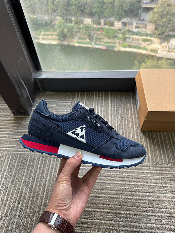 Le Coq Sportif AN-1 Sneakers in Navy and Red
