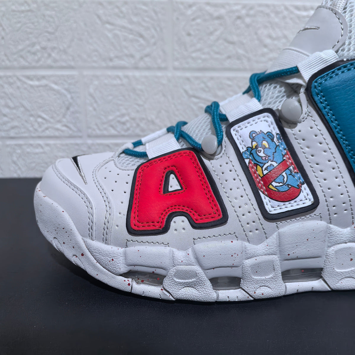 Nike Air More Uptempo Cartoon Bear Sneakers, White Blue Red