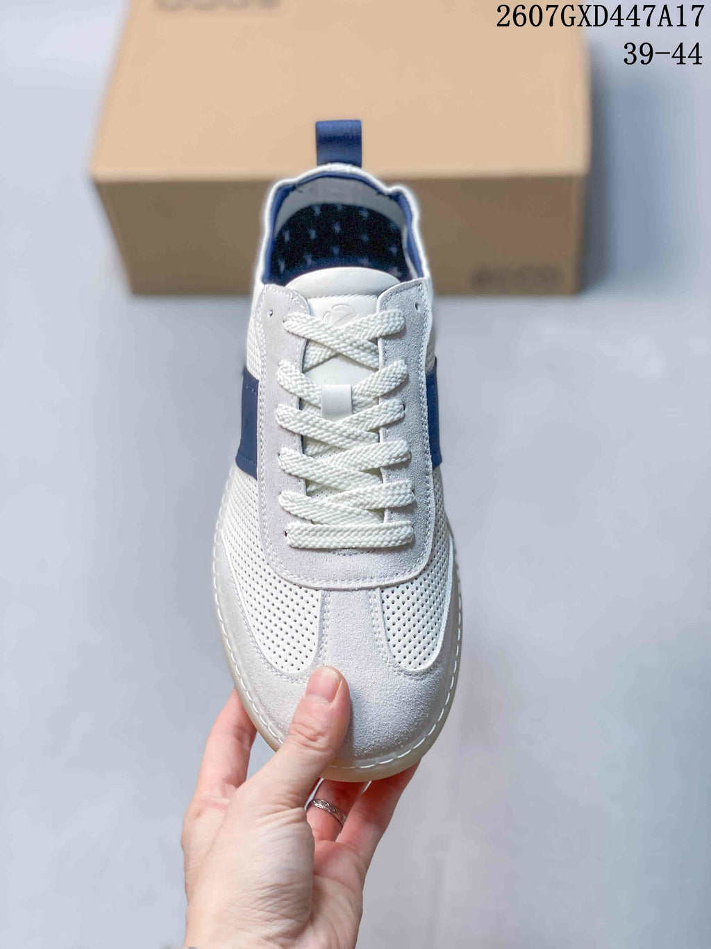 ECCO 2607GXD447A17 White and Blue Perforated Sneakers