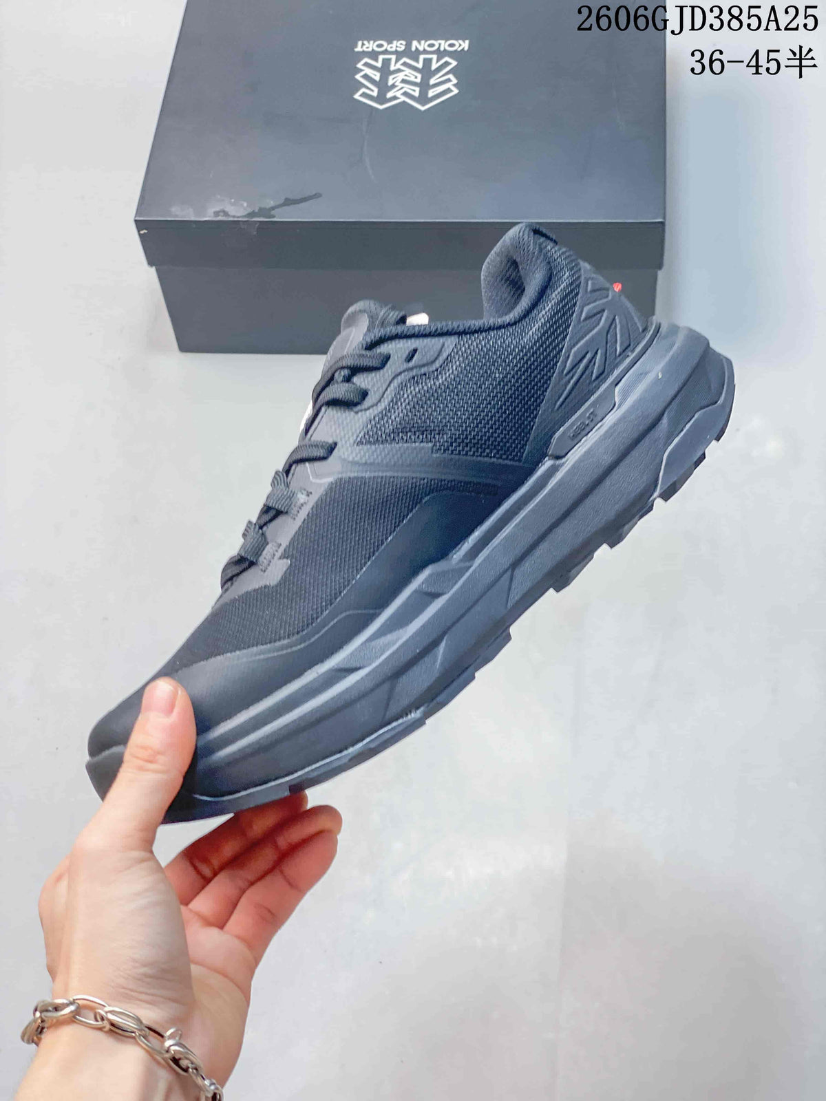 Kolon Sport Voyager FT Low-Top Hiking Shoes, Charcoal
