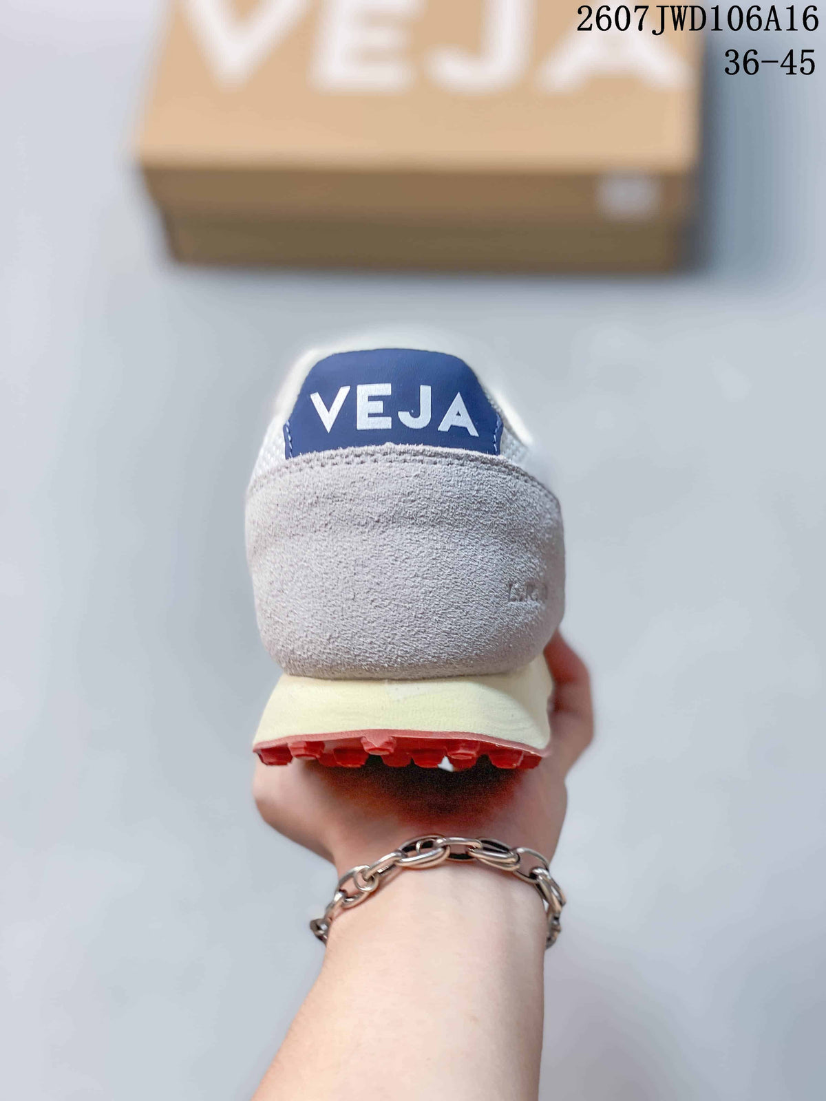 VEJA Rio Branco Alveomesh Sneakers White Blue