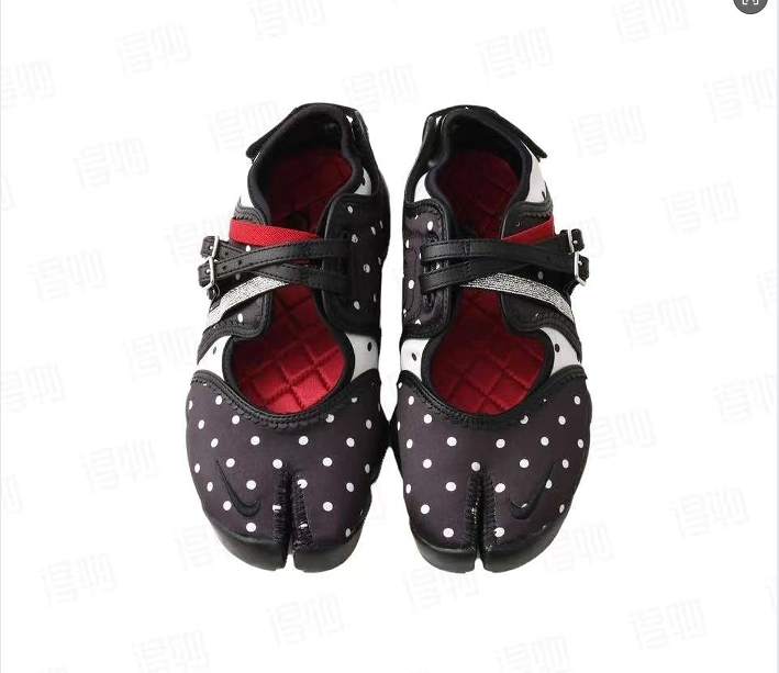Nike Air Rift BR Polka Dot Split-Toe Shoes