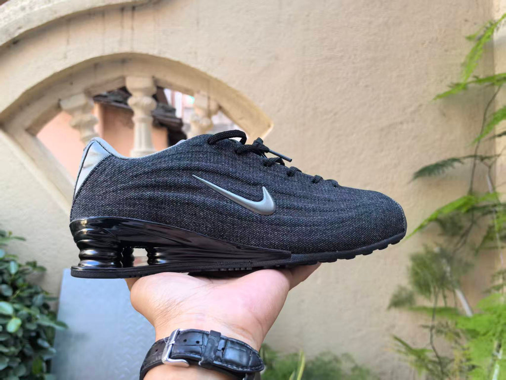 Nike Shox-Style Low-Top Sneakers with Spring Heel
