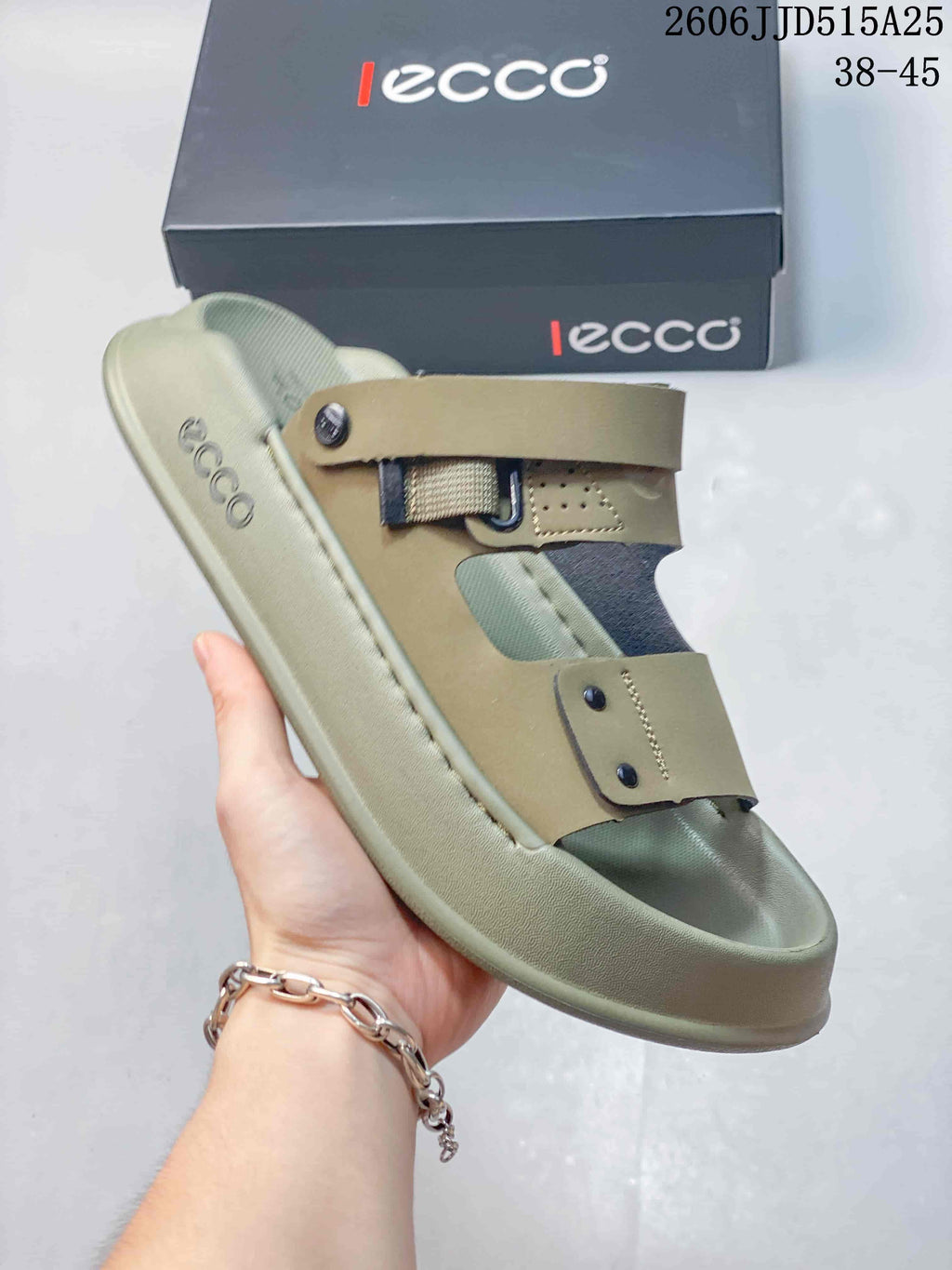 ECCO 612350QWY Adjustable Strap Sport Sandals