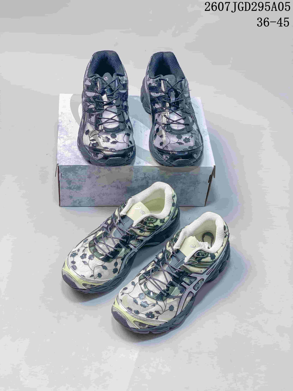ASICS Gel-Cumulus 16 Floral Sneakers 2607TGD295A05