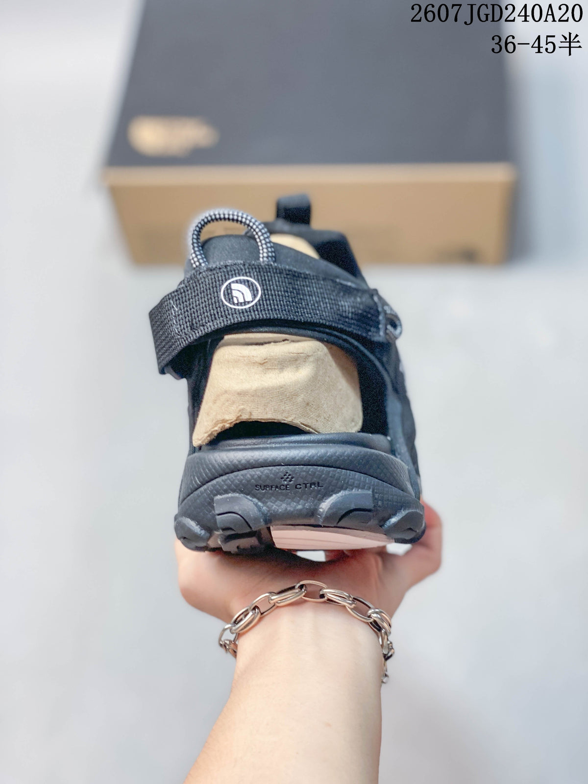 The North Face Cedar Measa Black Outdoor Sandals