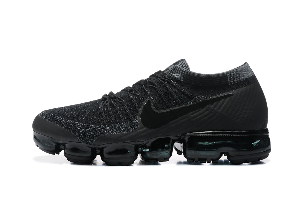 Nike Air VaporMax Flyknit Black Sneakers 849558-007