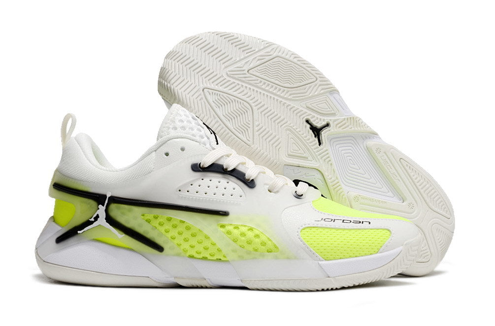 Jordan Heir Basketball Shoes in Multiple Colorways