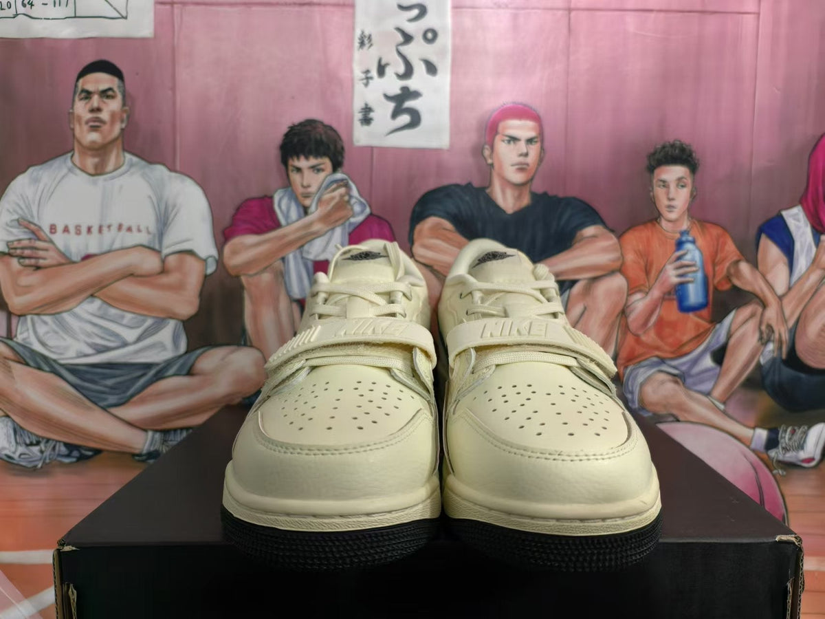 Jordan Legacy 312 Low Sneakers in Cream and Black