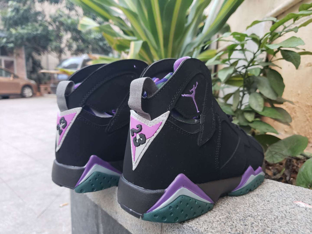 Air Jordan 7 High-Top Sneakers Black Purple Green