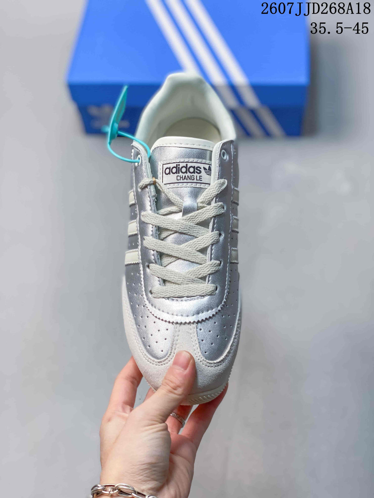 adidas Changle Low-Top Sneakers Silver White KJ3962
