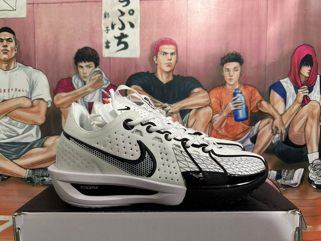 Nike White and Black Basketball Sneakers