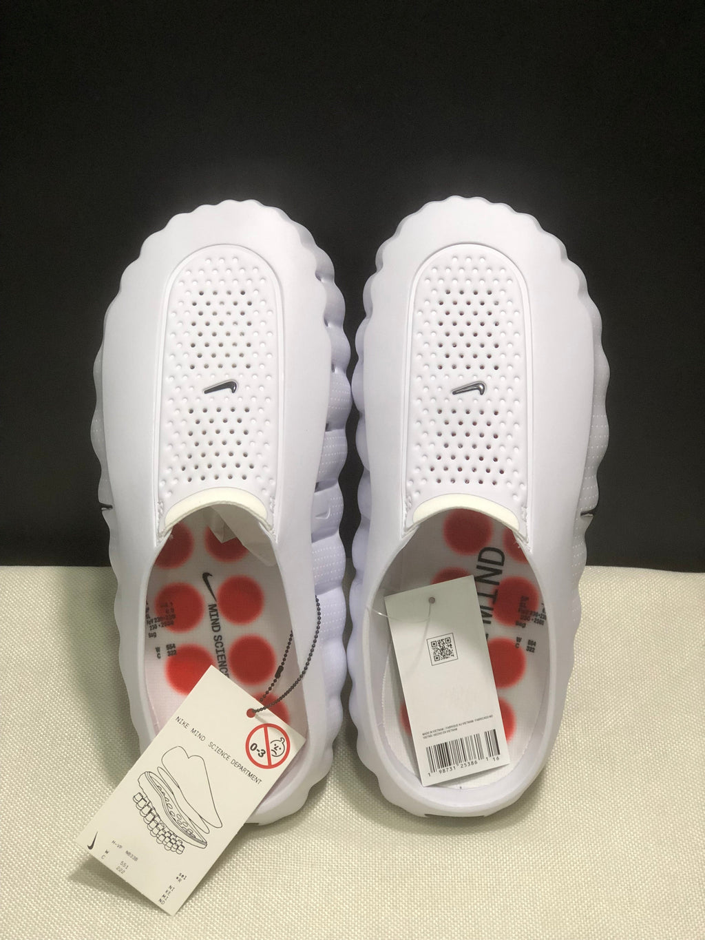 Nike Mind 001 Slides White/Black HQ4307-101