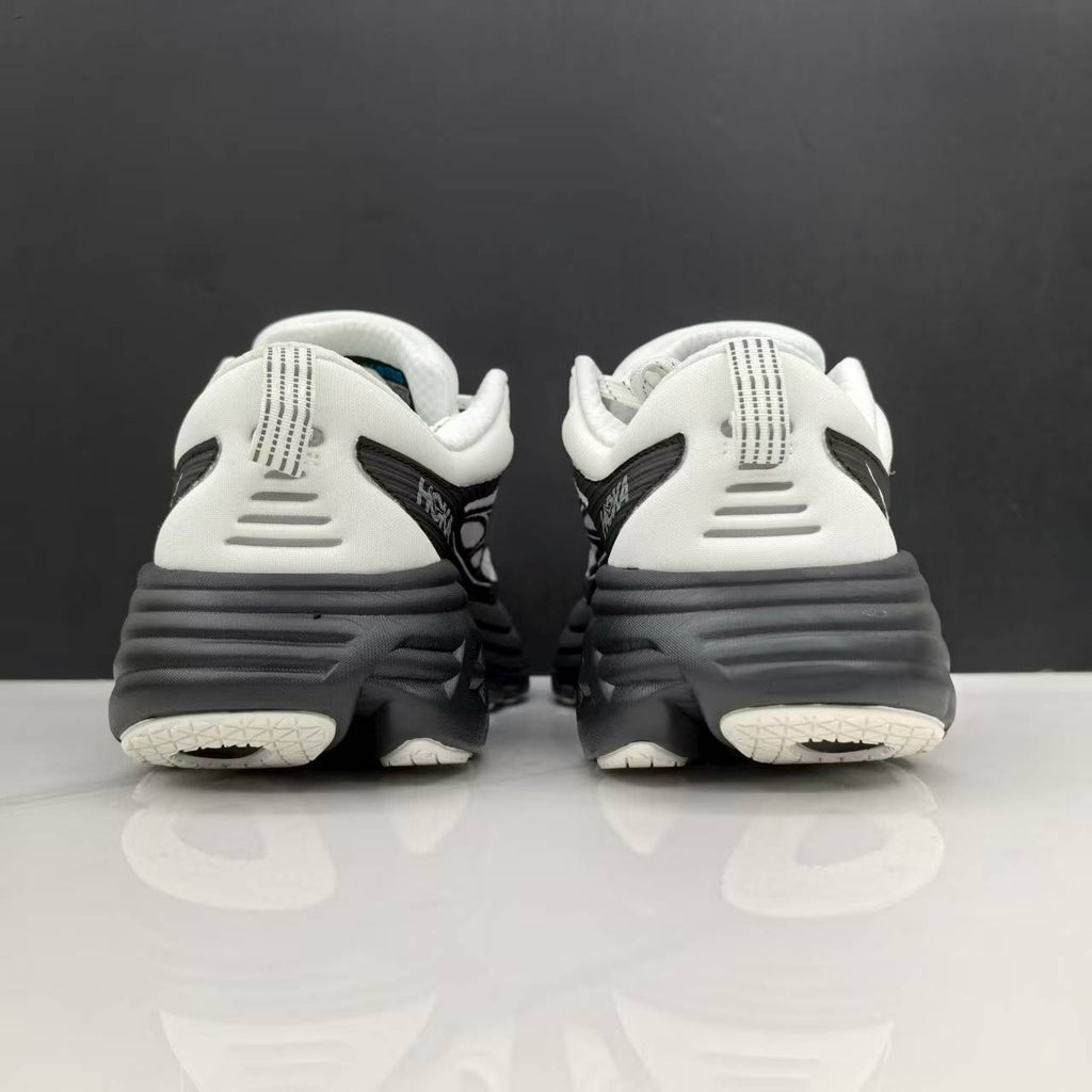 HOKA Bondi 8 Running Shoes