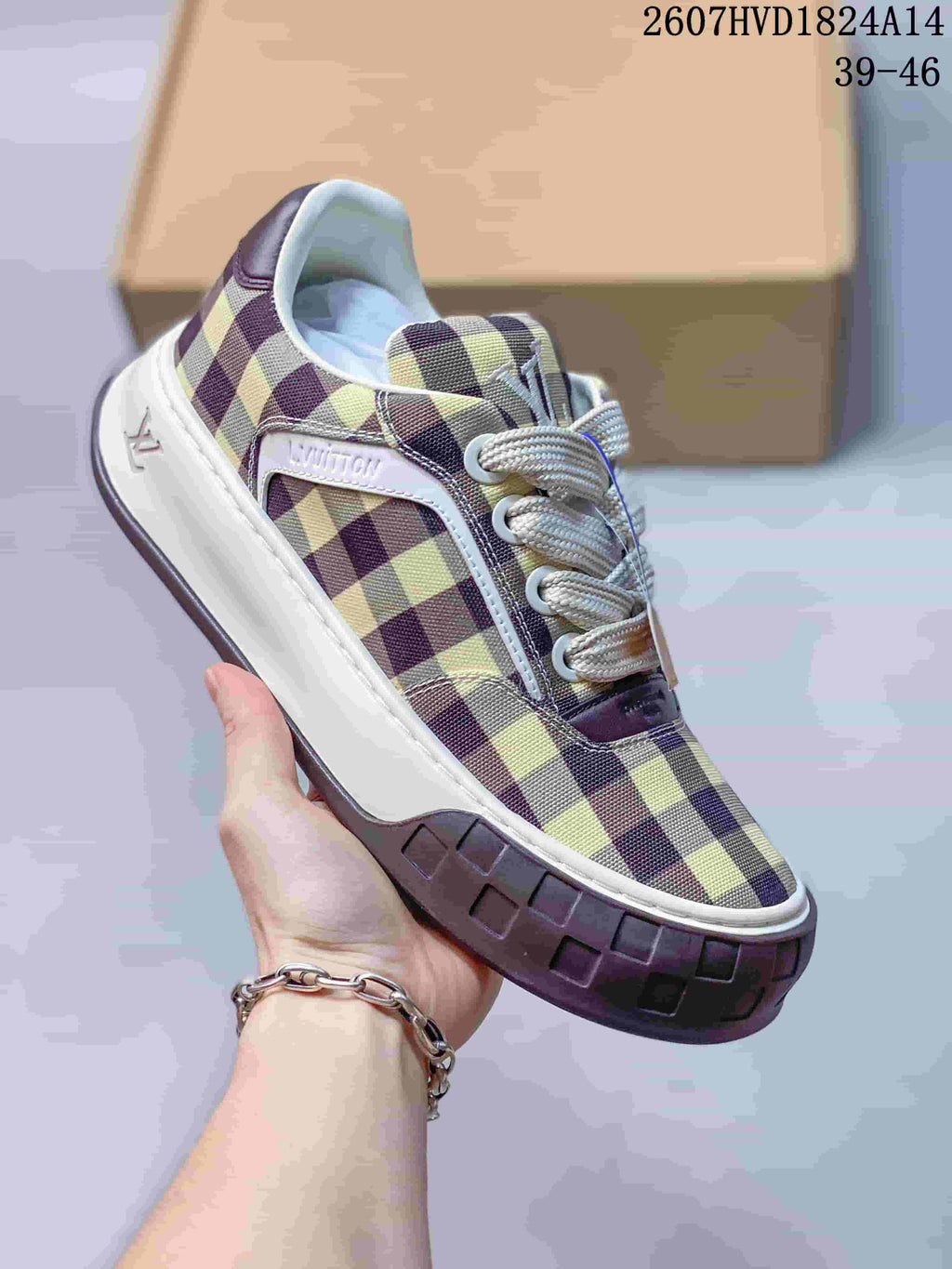 Louis Vuitton Plaid Low-Top Sneakers Beige and Purple 2607HVD1824A14