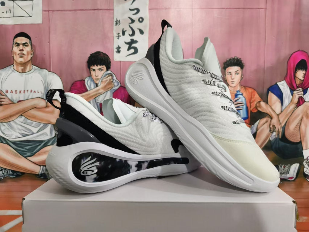 Li-Ning Basketball Shoes White Black Graffiti Style