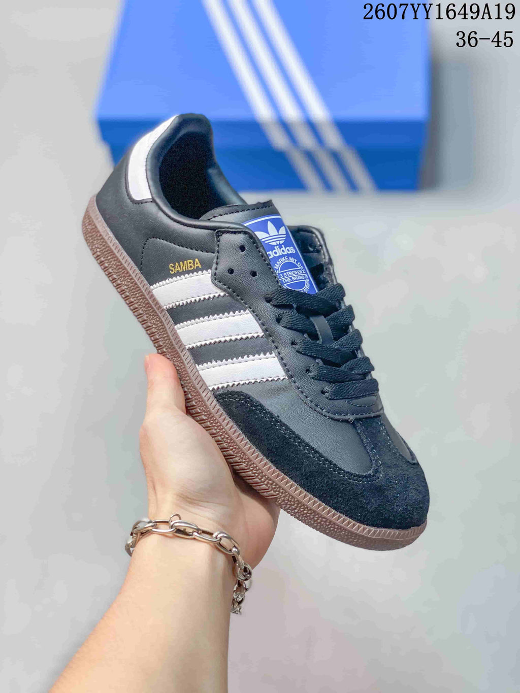 adidas Samba Low-Top Sneakers Black White Gum Sole 2607YY1649A19