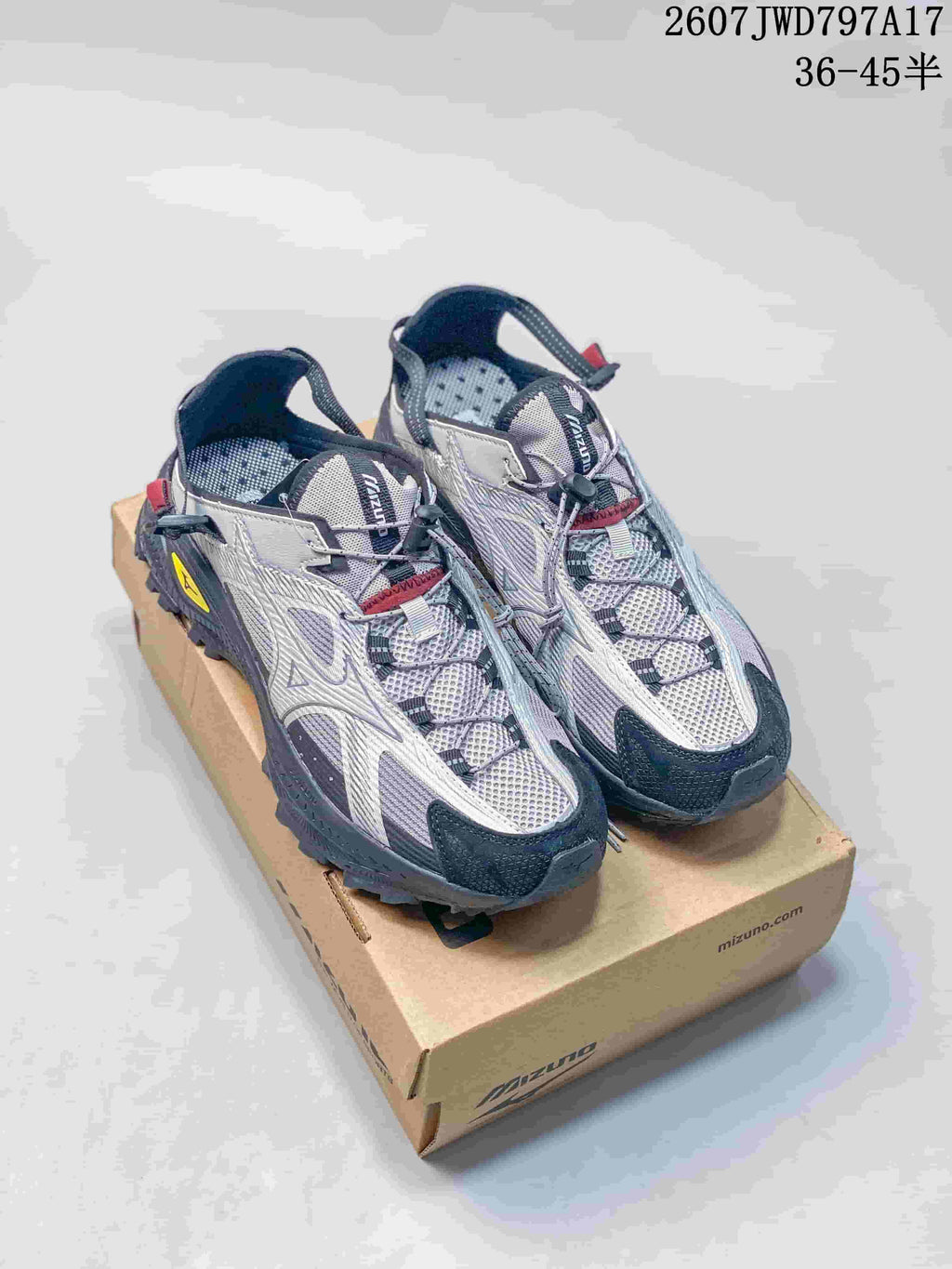 Mizuno 2607JWD797A17 Trail Sneakers Silver Black