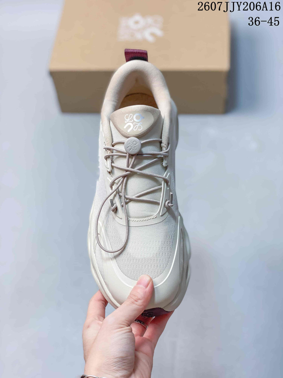 On Cloudsolo Unisex Running Sneakers Off-White 2607JJY206A16