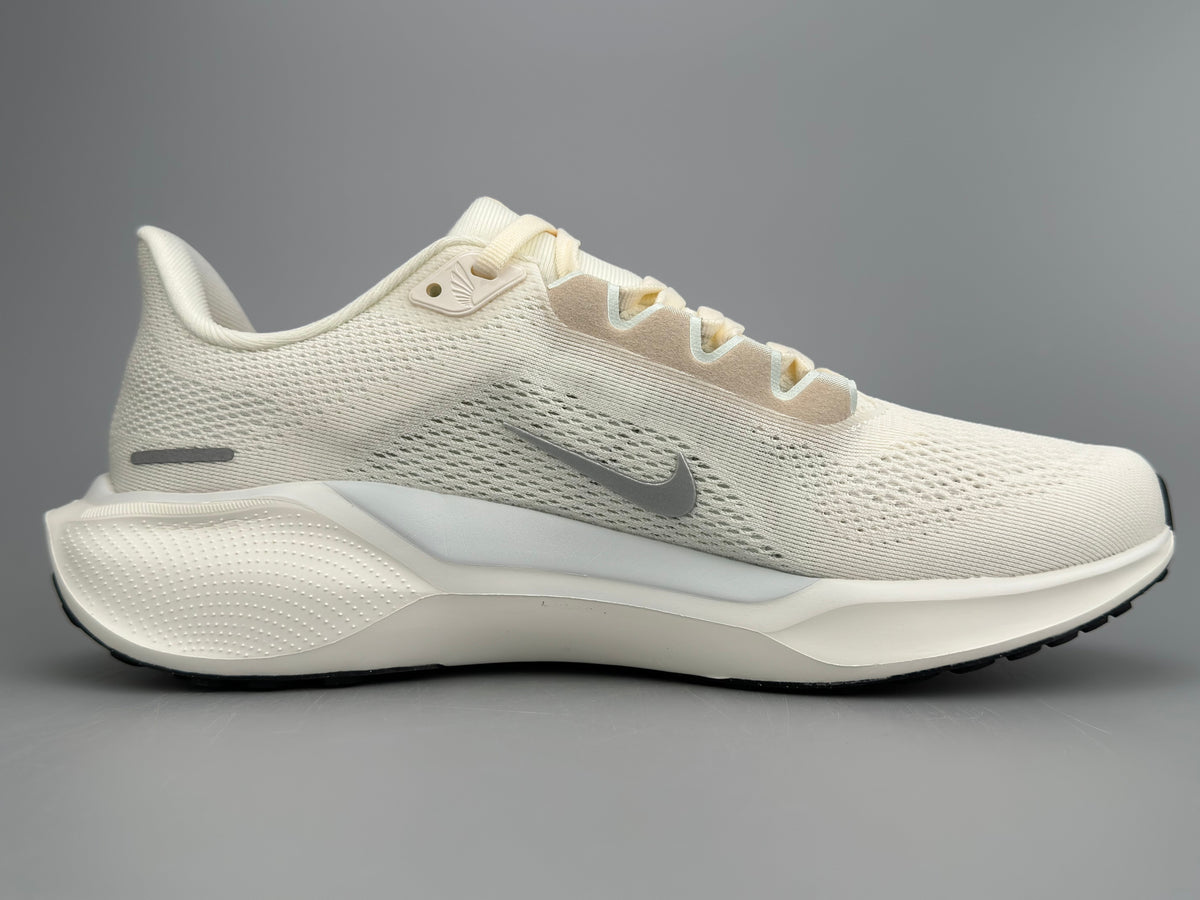 Nike Air Zoom Pegasus 41 Running Shoes, White Silver HQ3492-133