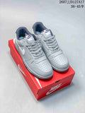 Nike SB Dunk Low Pro Grey White Sneakers JJD127A17