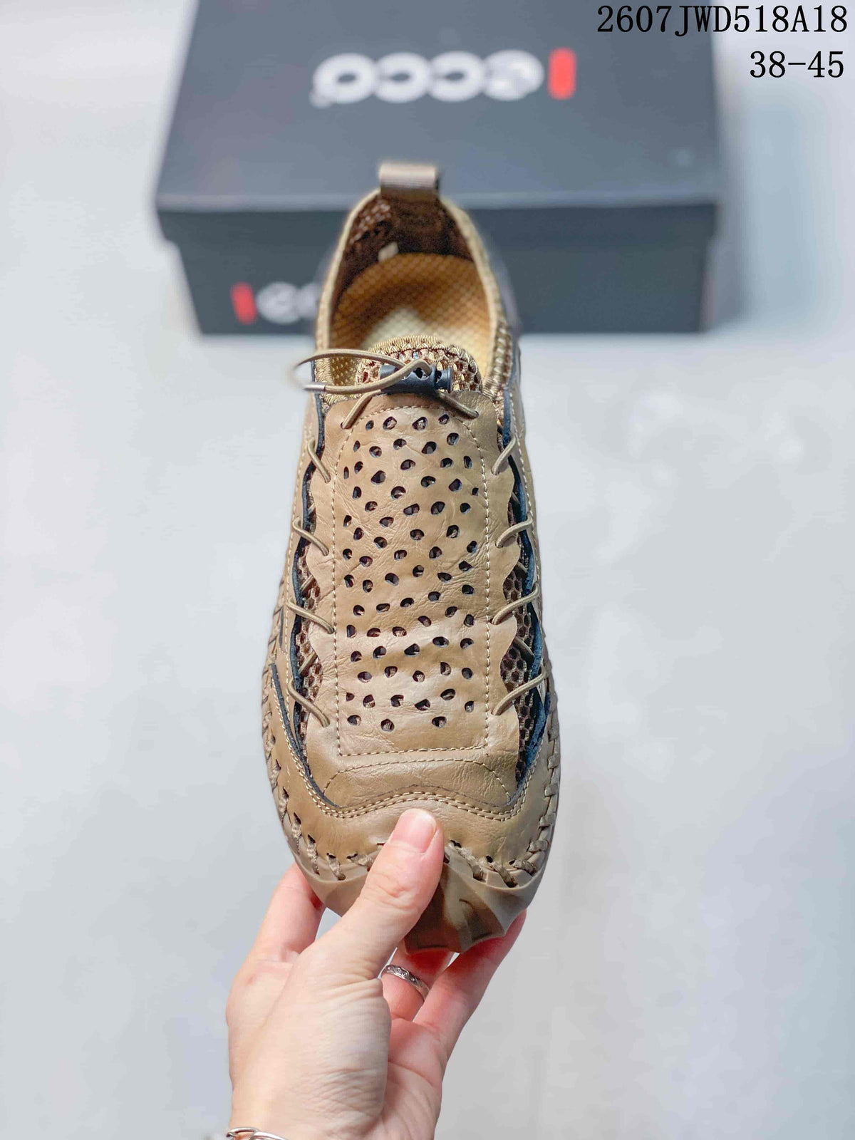 ECCO 2607JWD518A18 Tan Outdoor Trail Sneakers