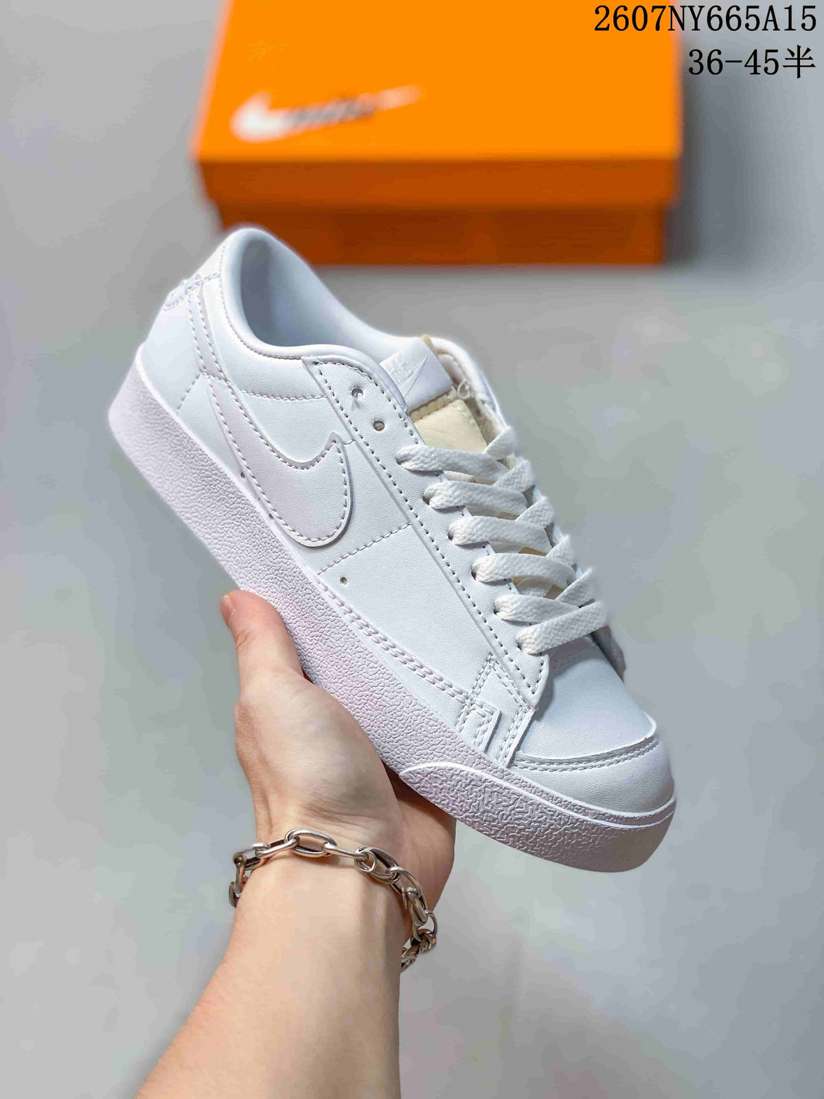 Nike Blazer Low Premium Sneakers CI9888-001