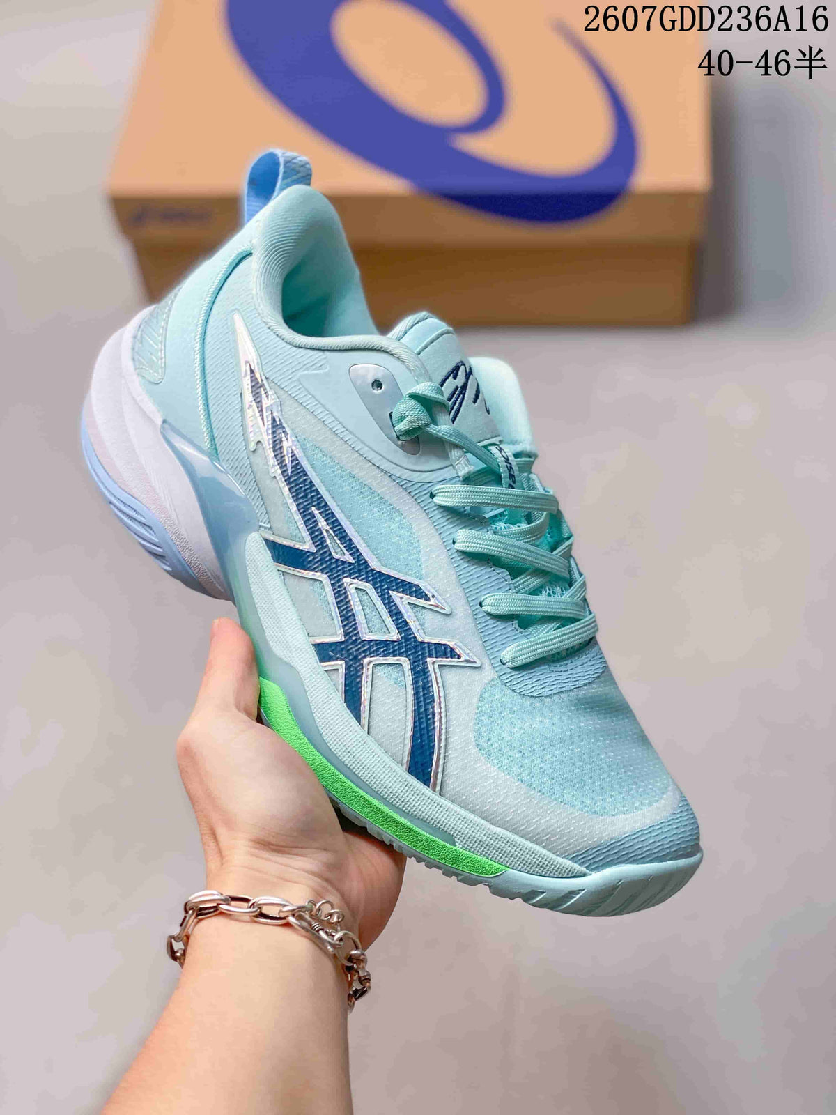 ASICS SWIFTACE YUKI Basketball Sneakers Light Blue