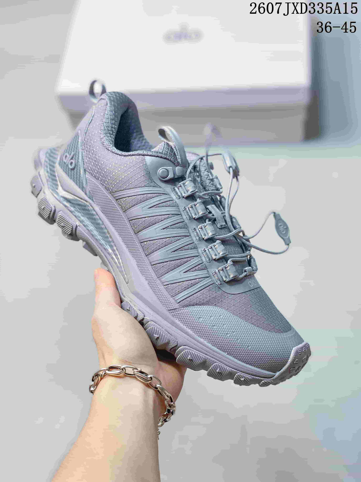 Alo Yoga Alo Runner Trail Sneakers Gray 2607JXD335A15