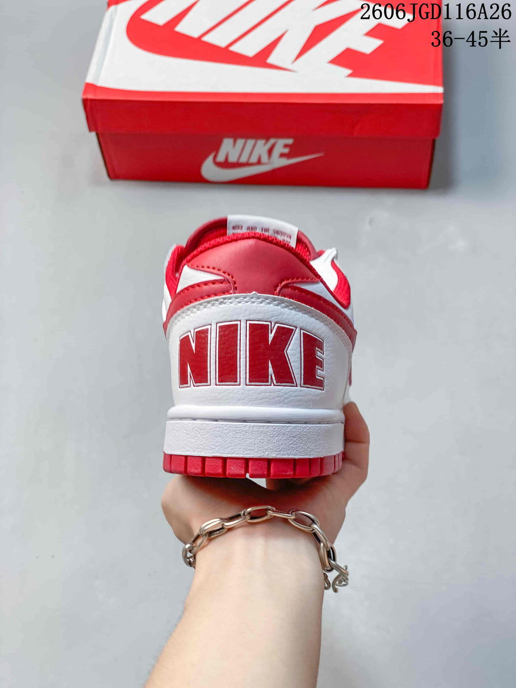 Nike Big Low Sneakers White Red 854166-008