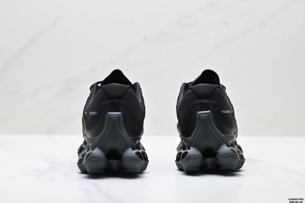 Nike Air Liquid Max x Fragment Black Sneakers