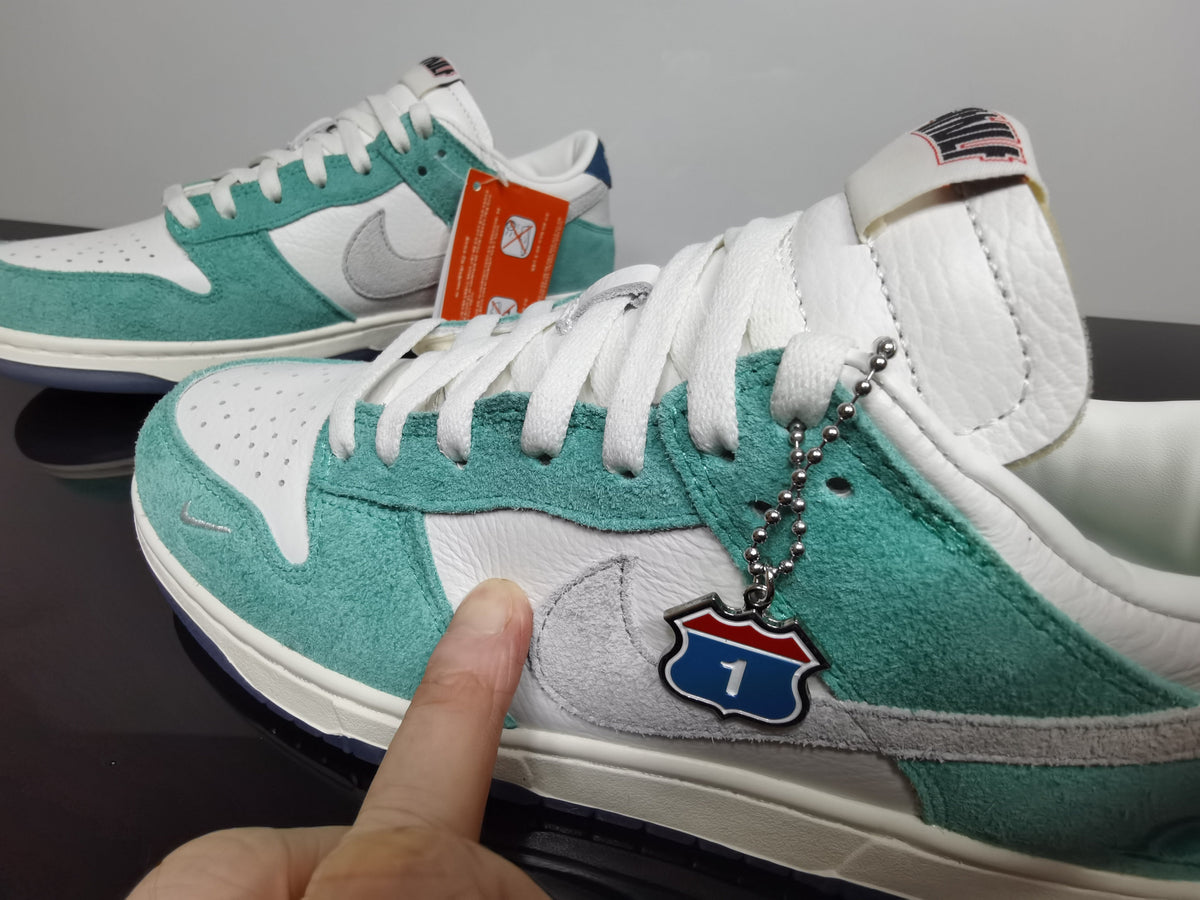 Nike SB Dunk Low Kasina White Mint Green Sneakers