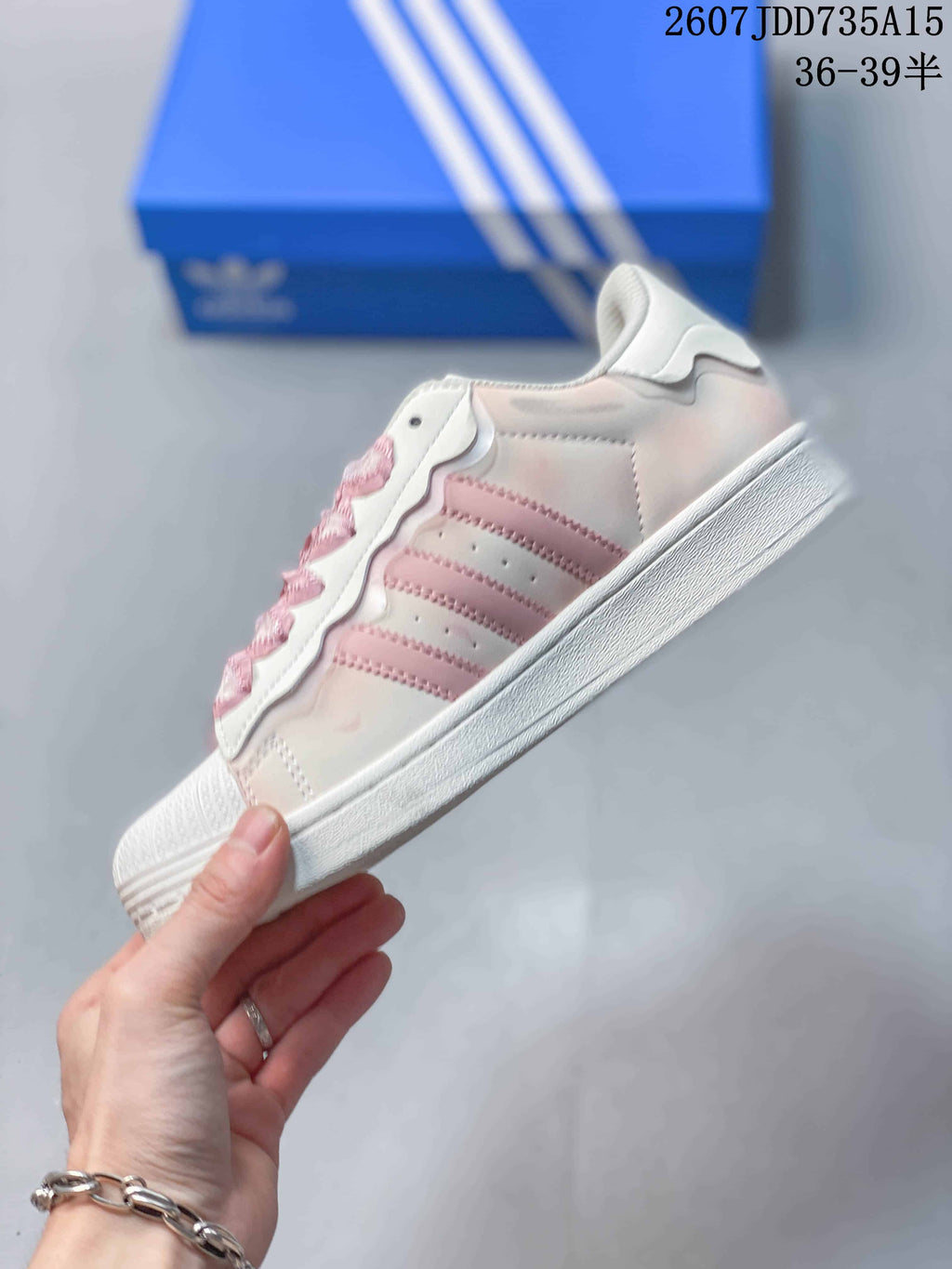 adidas Superstar Sneakers White and Pink 2607JDD735A15