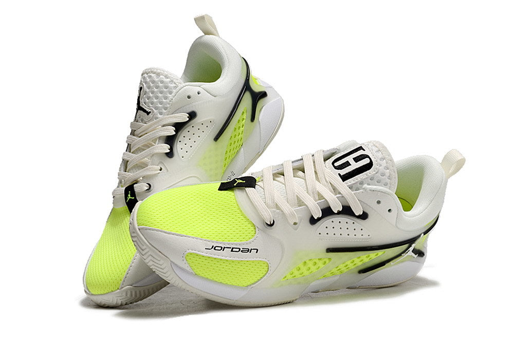 Jordan Heir Basketball Shoes in Multiple Colorways