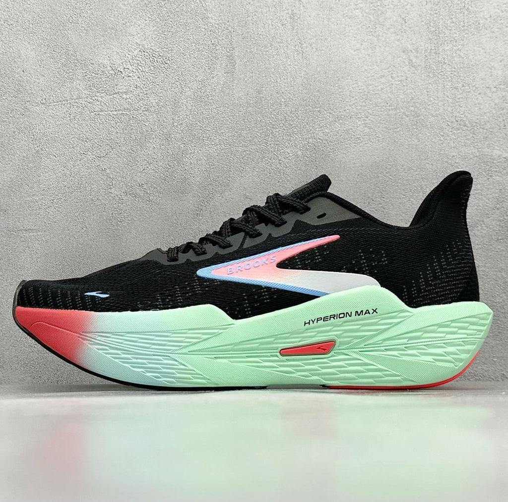 Brooks Hyperion Max Running Sneakers