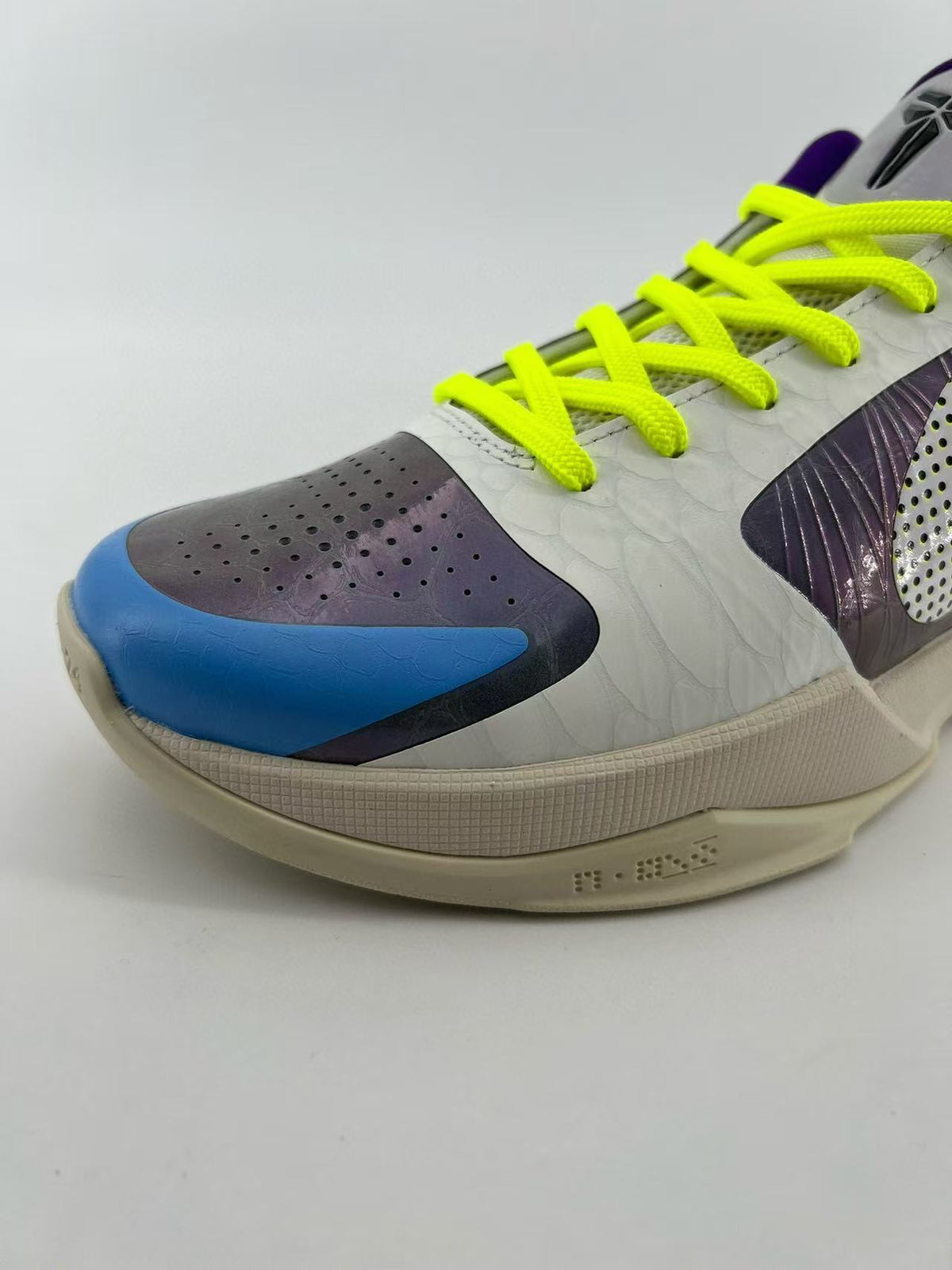 Nike Kobe 5 Protro Basketball Shoes CD4991-004